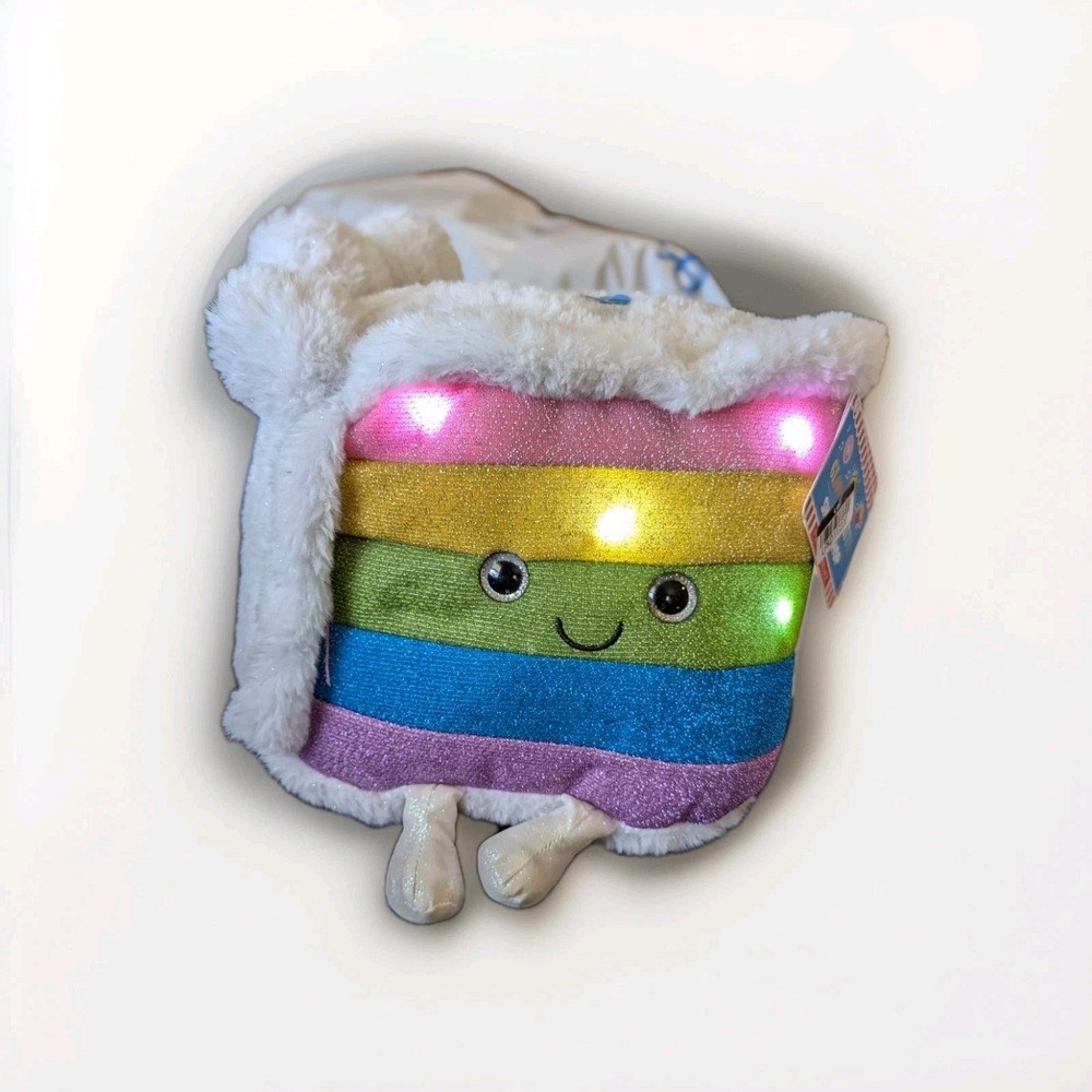 FAO Schwarz Glow‎ Brights Rainbow Birthday Cake 11" Plush LED Light Sound NWT